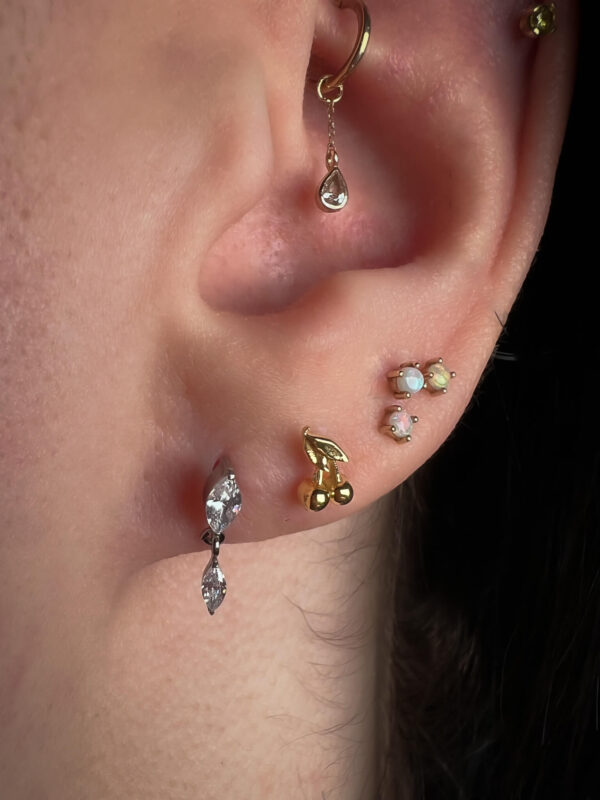 Anatometal cherries